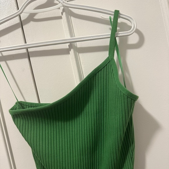 Zara Green Ribbed One Shoulder Crop Top Size Medium Women’s - Picture 3 of 6